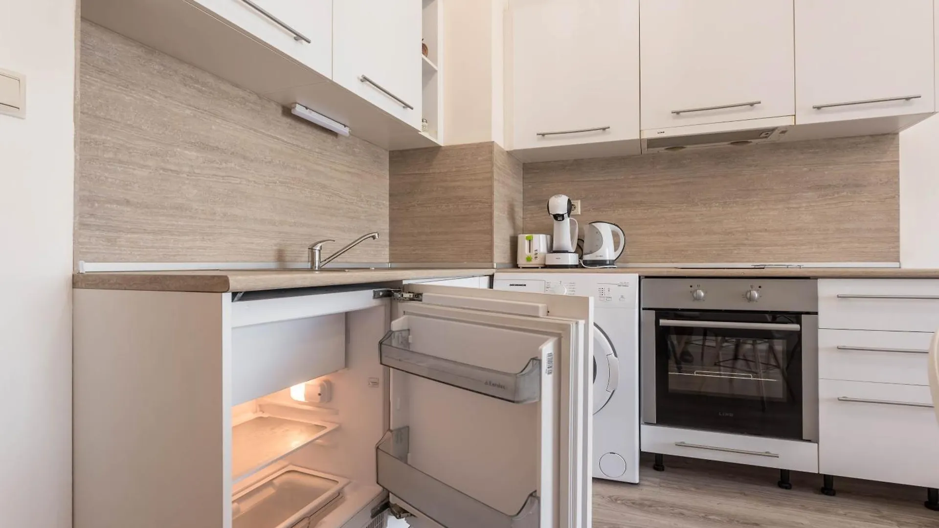 Casa De La Playa Apartment Varna